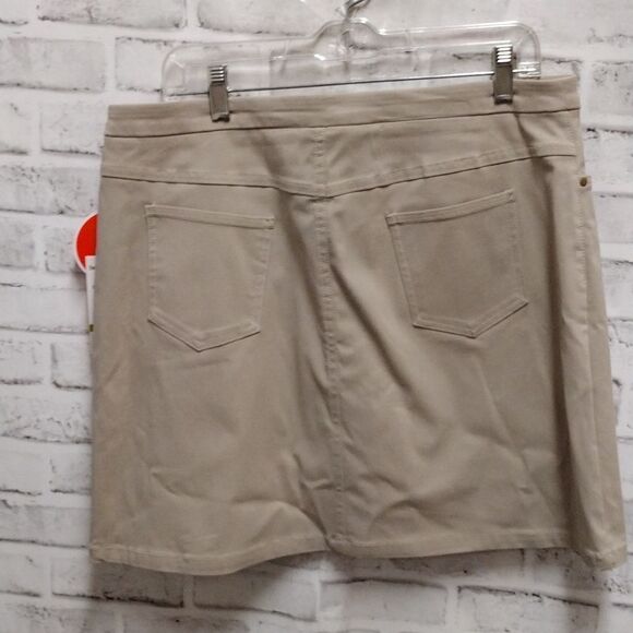 Hearts of palm skort - Picture 3 of 5